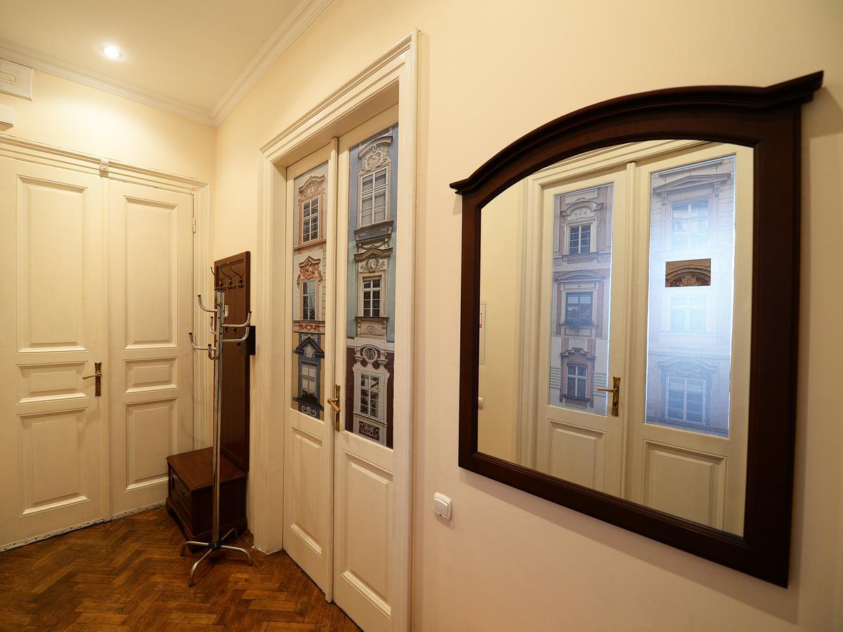 إلفيف The Historical Family Nest In City Centre المظهر الخارجي الصورة