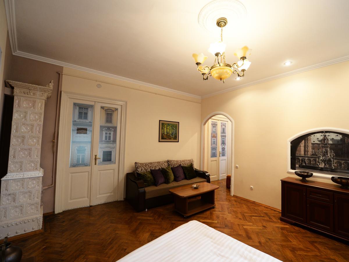 إلفيف The Historical Family Nest In City Centre المظهر الخارجي الصورة