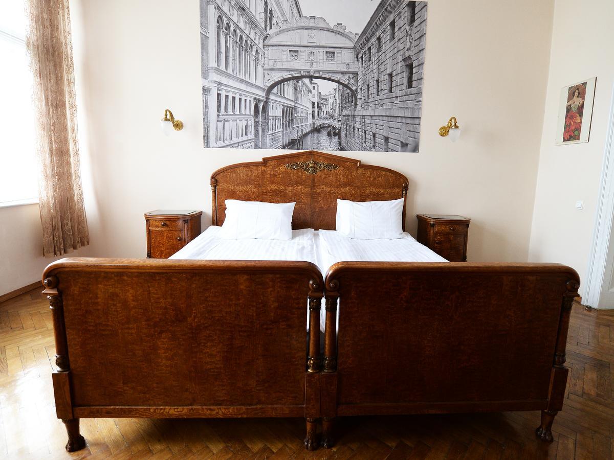 إلفيف The Historical Family Nest In City Centre المظهر الخارجي الصورة